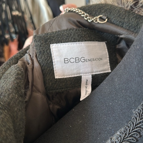 BCBG OLIVE MID PEA COAT - Picture 6 of 10